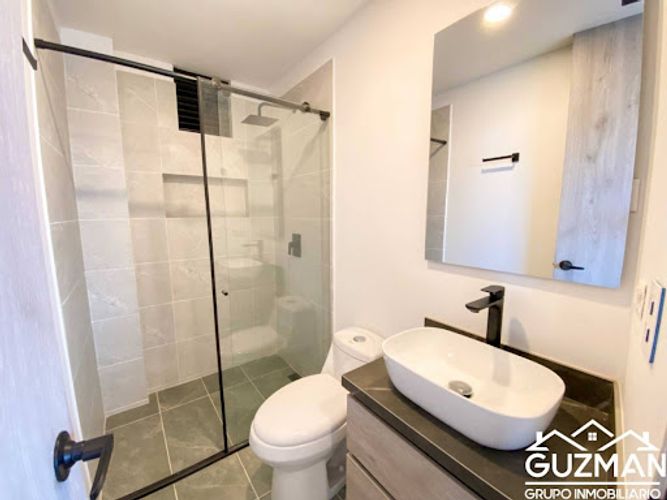 Apartamento de 3 alcobas en venta en Colombia, Manizales, 91 m² · foto 6 de 17