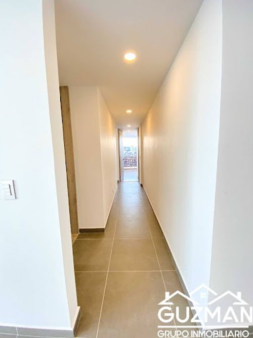Apartamento de 3 alcobas en venta en Colombia, Manizales, 91 m² · foto 7 de 17