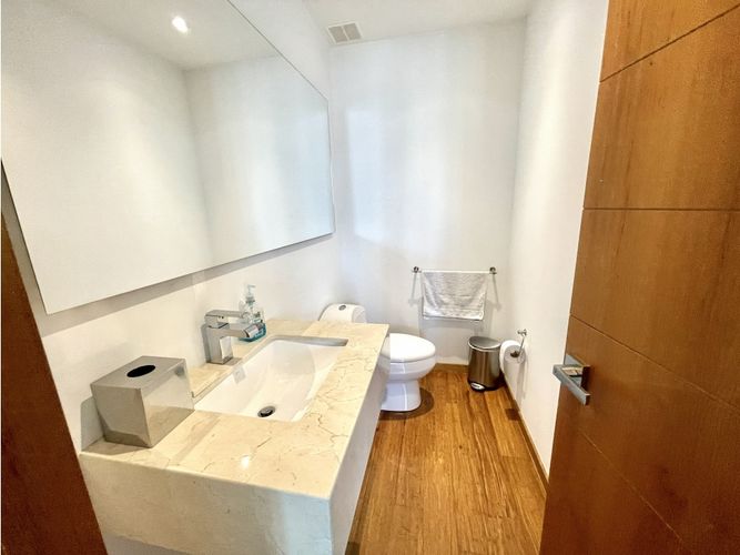 Apartamento en arriendo en Los Naranjos, Medellín, 84 m² · foto 9 de 24