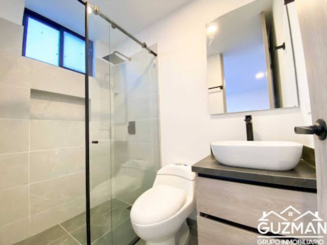 Apartamento de 3 alcobas en venta en Colombia, Manizales, 100 m² · foto 4 de 13