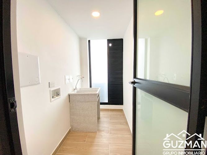Apartamento de 3 alcobas en venta en Colombia, Manizales, 100 m² · foto 12 de 13