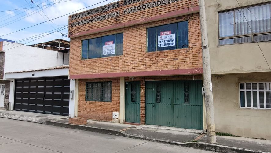 Casa de 6 alcobas en venta en Centro, Funza, 206 m² · foto 22 de 22