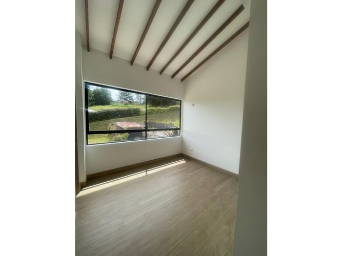 Casa de 4 alcobas en venta en El Retiro, 140 m² · foto 9 de 15