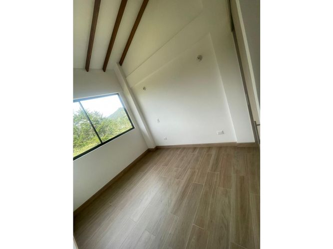 Casa de 4 alcobas en venta en El Retiro, 140 m² · foto 13 de 15