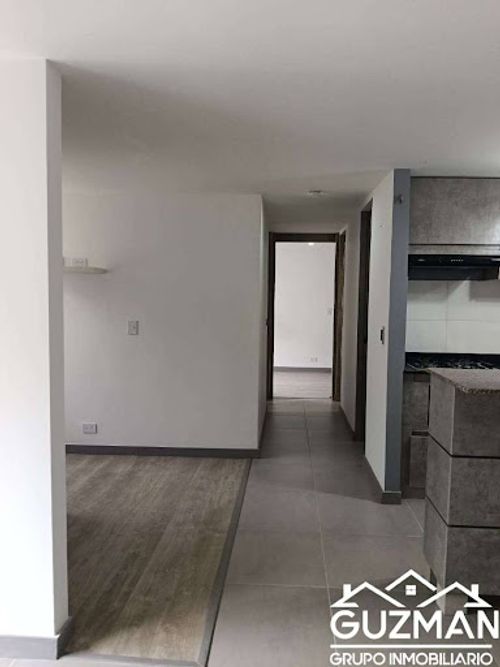 Apartamento de 2 alcobas en venta en La Sultana, Manizales, 65 m² · foto 2 de 13
