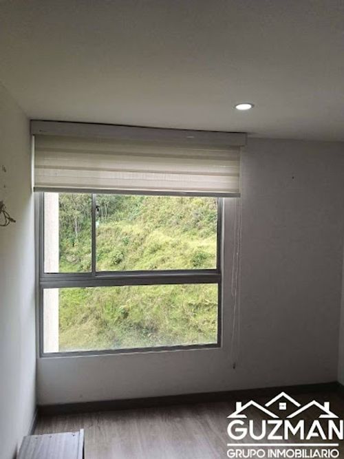 Apartamento de 2 alcobas en venta en La Sultana, Manizales, 65 m² · foto 3 de 13