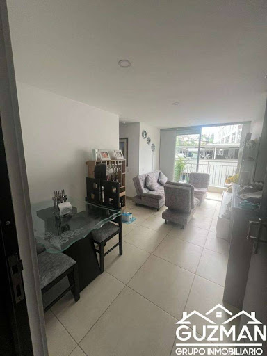 Apartamento en venta en Avenida Kevin Angel, Manizales · foto 2 de 12