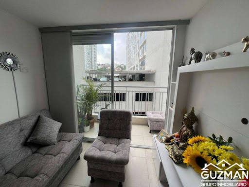 Apartamento en venta en Avenida Kevin Angel, Manizales · foto 3 de 12