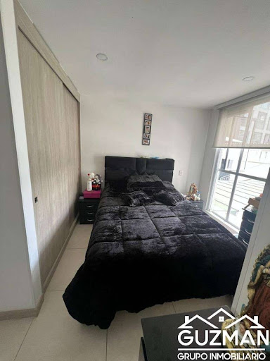 Apartamento en venta en Avenida Kevin Angel, Manizales · foto 4 de 12
