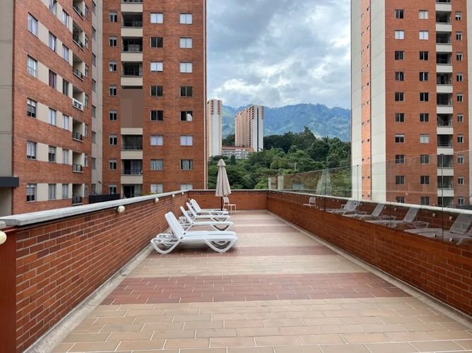 Apartamento de 3 alcobas en venta en Bellavista, Bello, 65 m² · foto 8 de 10