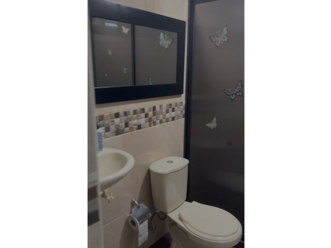 Casa de 4 alcobas en venta en La Milagrosa, Medellín, 120 m² · foto 10 de 17
