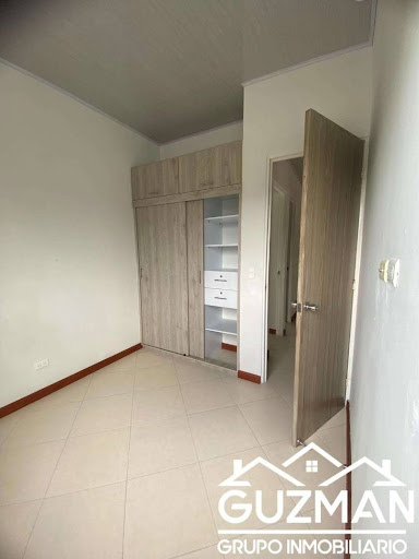 Apartamento en venta en La Carola, Manizales · foto 2 de 14