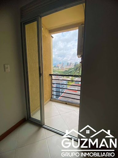 Apartamento en venta en La Carola, Manizales · foto 7 de 14
