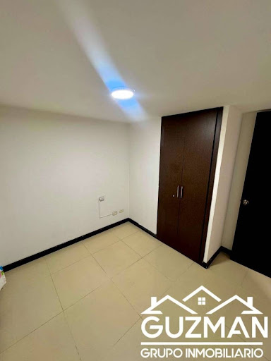 Apartamento en venta en Los Agustinos, Manizales · foto 5 de 14