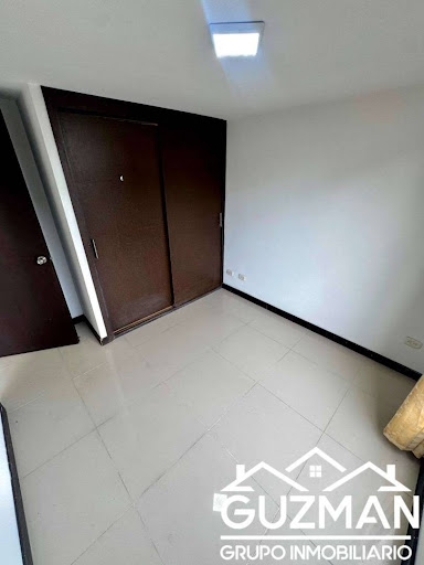 Apartamento en venta en Los Agustinos, Manizales · foto 7 de 14