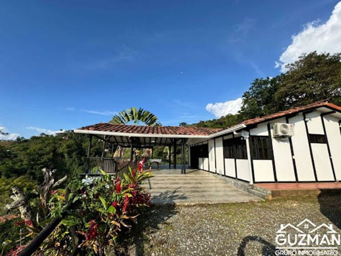 Finca en venta en San Cayetano, Manizales, 4000 m² · foto 4 de 24