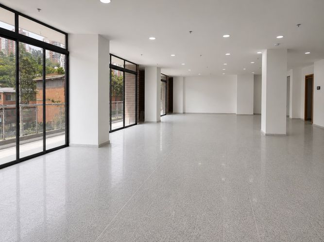 Oficina en arriendo en Restrepo Naranjo, Sabaneta, 152 m² · foto 5 de 6