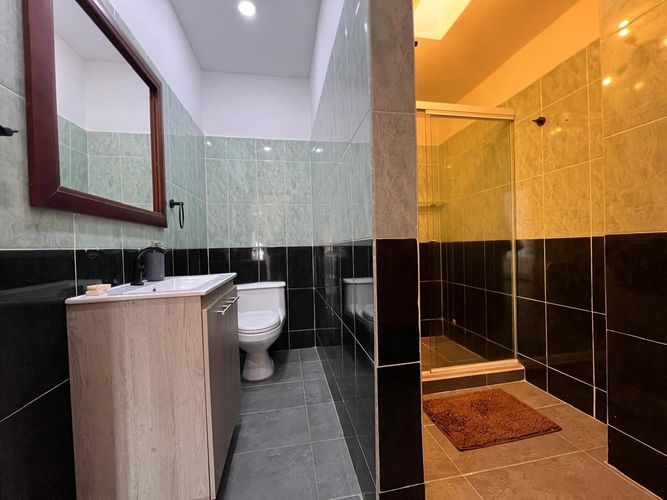 Apartamento de 3 alcobas en arriendo en El Poblado, Medellín, 400 m² · foto 16 de 20
