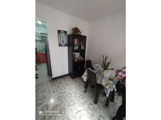 Edificio en venta en La Selva, Cali, 200 m² · foto 9 de 24