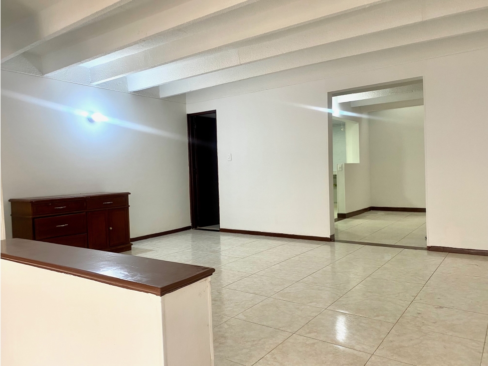 Casa en venta en Modelia, Bogotá · foto 2 de 24