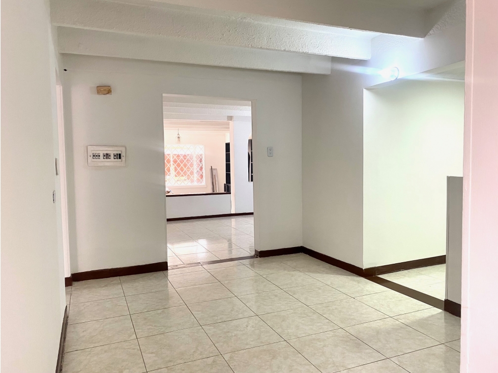 Casa en venta en Modelia, Bogotá · foto 3 de 24