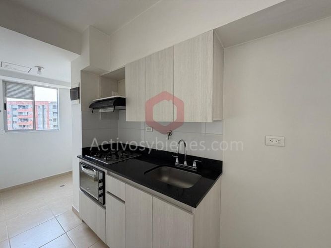 Apartamento de 3 alcobas en venta en Las Lomitas, Sabaneta, 62 m² · foto 9 de 24