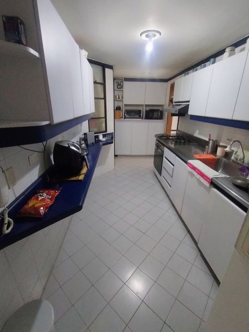 Apartamento de 3 alcobas en venta en Los Balsos, Medellín, 185 m² · foto 5 de 17