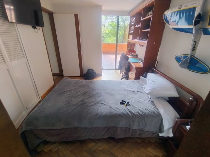 Apartamento de 3 alcobas en venta en Los Balsos, Medellín, 185 m² · foto 8 de 17
