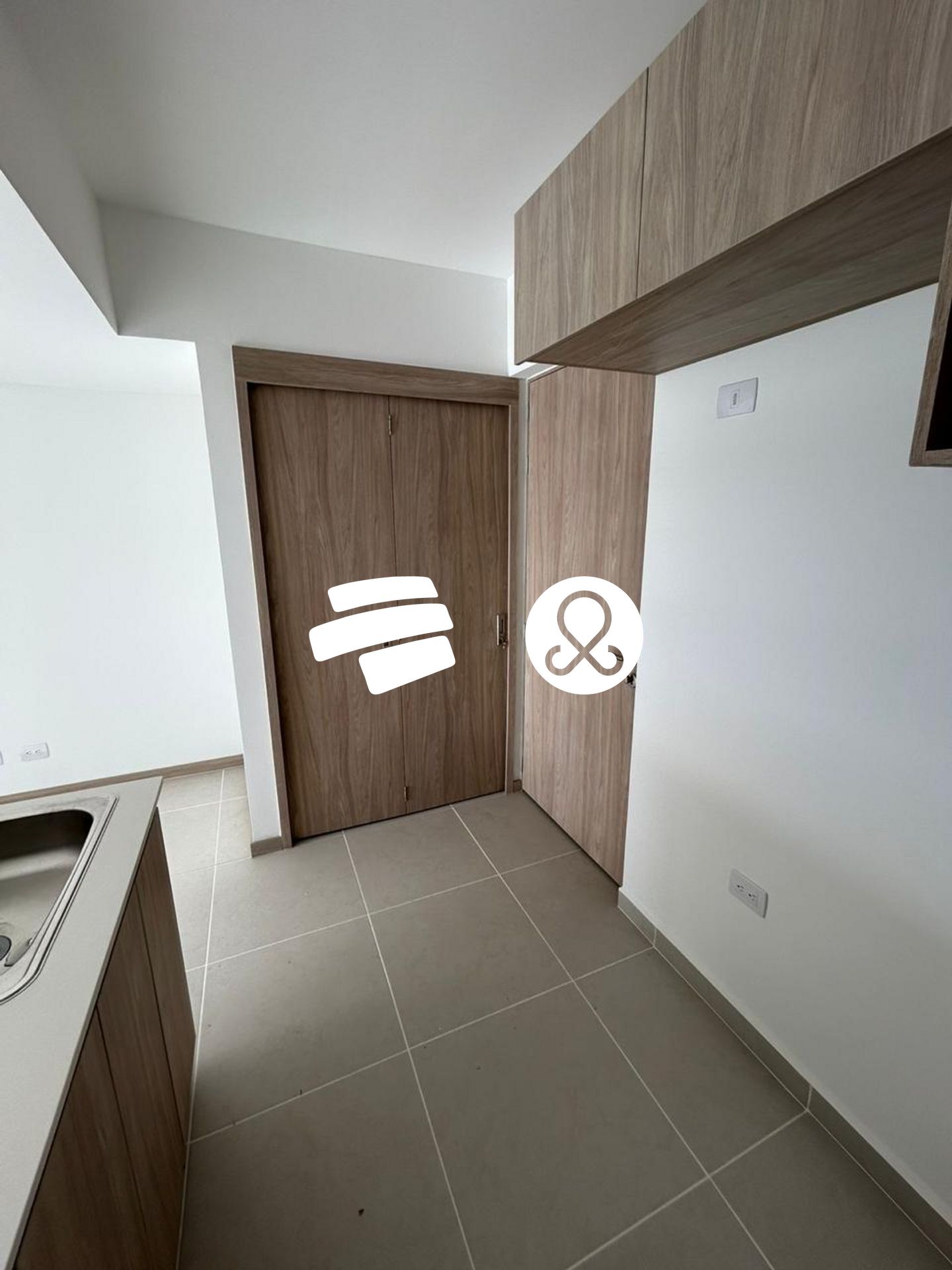 Apartamento en venta en Maria Auxiliadora, Marinilla · foto 3 de 12