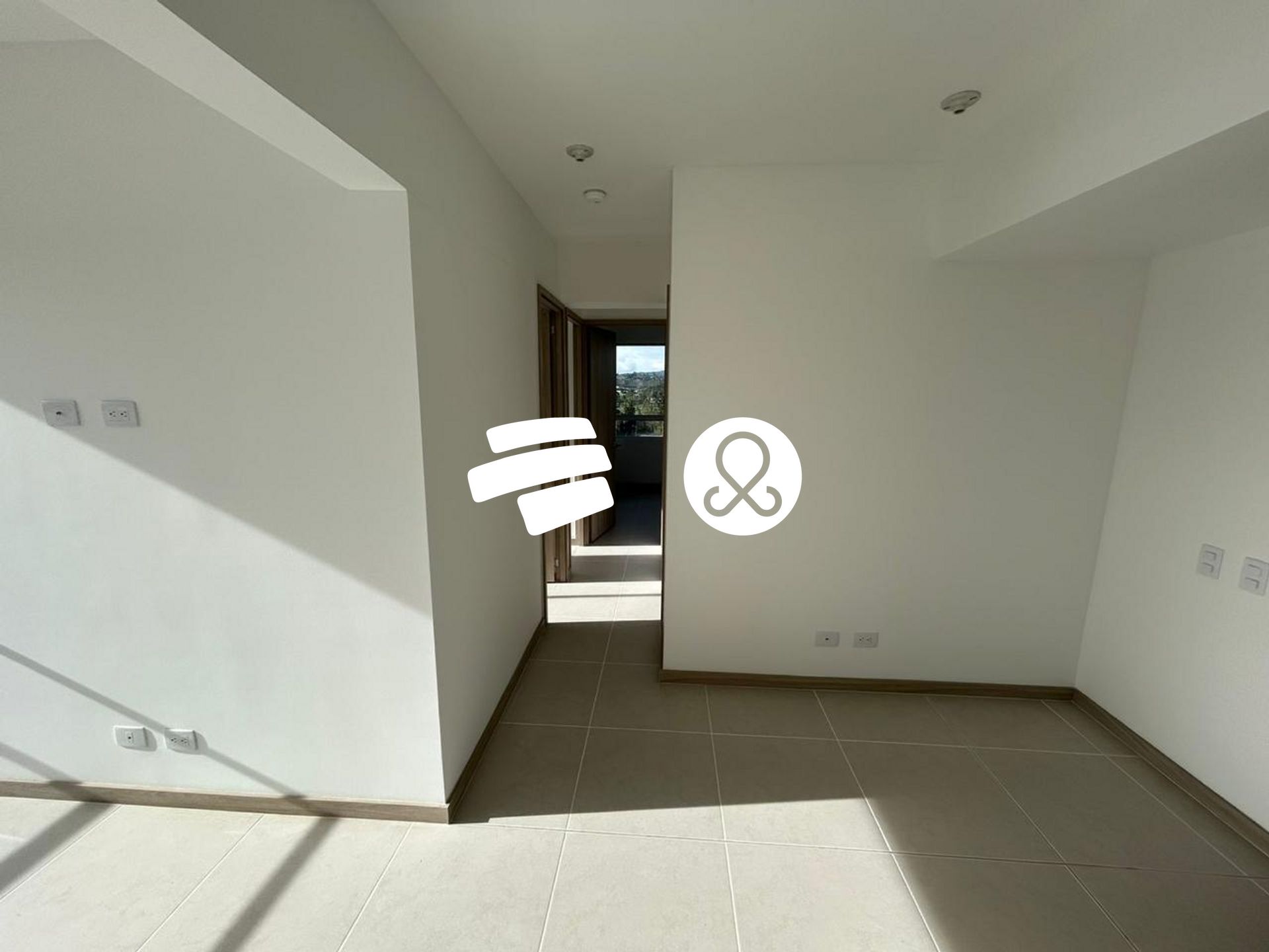 Apartamento en venta en Maria Auxiliadora, Marinilla · foto 5 de 12