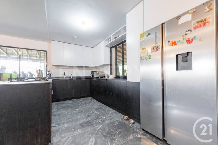 Casa en venta en Loma Del Esmeraldal, Envigado · foto 5 de 22