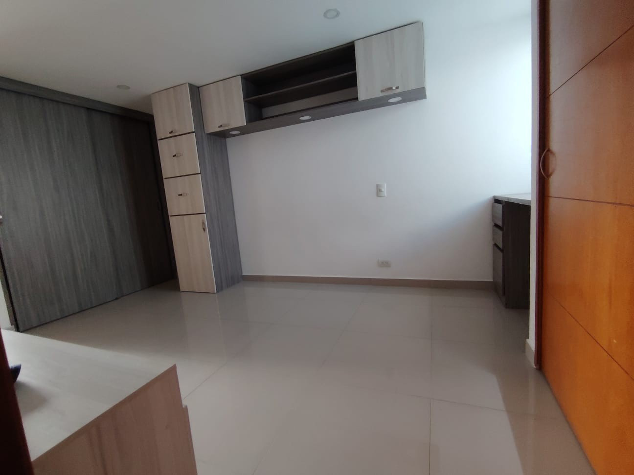 Apartamento en arriendo en El Poblado, Medellín · foto 14 de 19