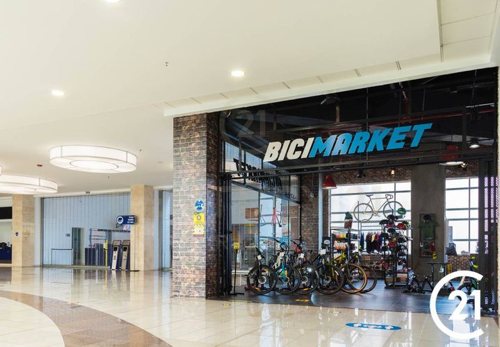 Local en venta en Los Balsos, Medellín, 139 m² · foto 2 de 14