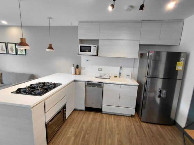Apartamento de 2 alcobas en arriendo en La Florida, Medellín, 68 m² · foto 3 de 15