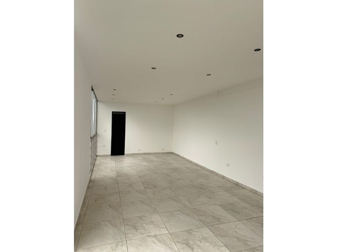 Local en venta en Avenida Centenario, Armenia, 52 m² · foto 6 de 8