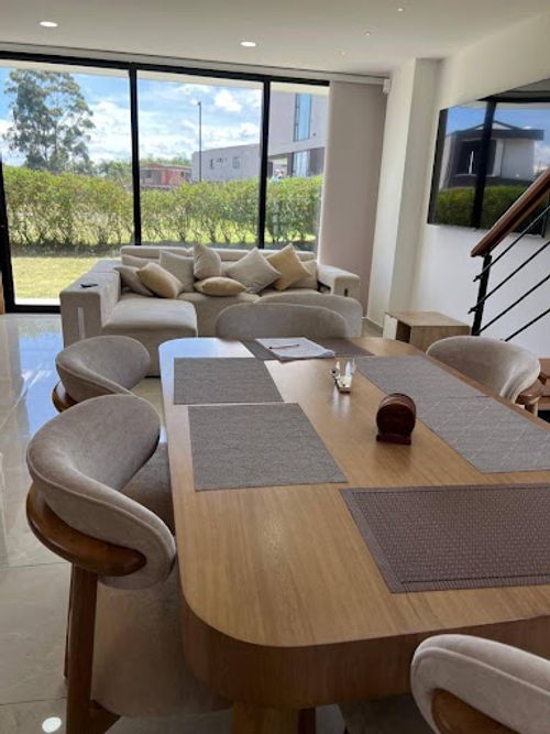 Casa de 4 alcobas en venta en Llano Grande, Rionegro, 200 m² · foto 9 de 24