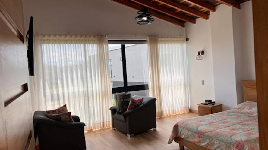 Casa de 4 alcobas en venta en Llano Grande, Rionegro, 200 m² · foto 16 de 24