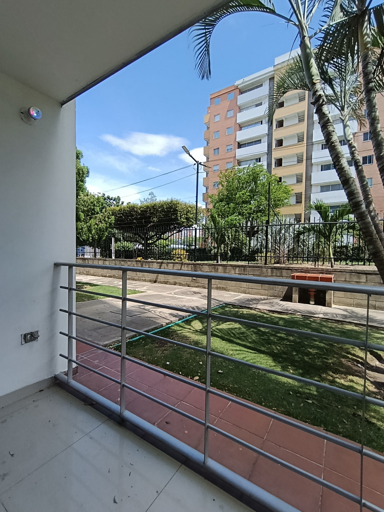 Apartamento en venta en Prados Del Este, Cúcuta · foto 9 de 12