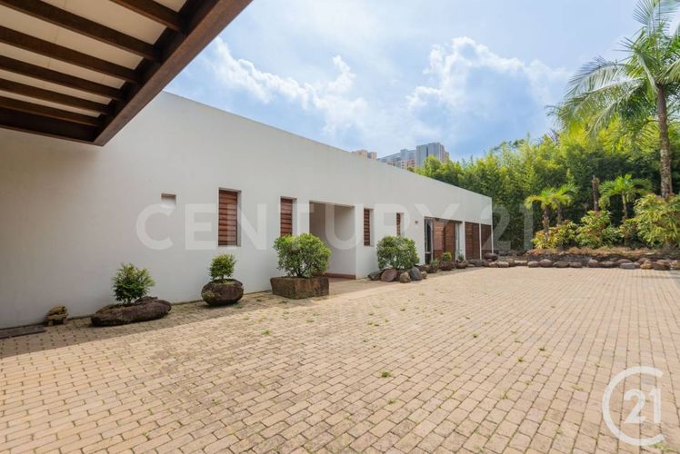 Casa de 4 alcobas en venta en La Pradera, Envigado, 349 m² · foto 2 de 22