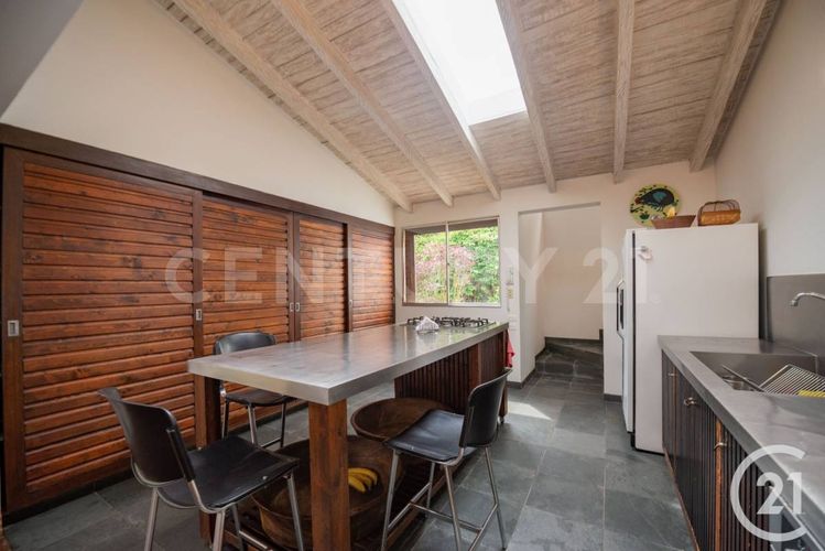 Casa de 4 alcobas en venta en La Pradera, Envigado, 349 m² · foto 8 de 22