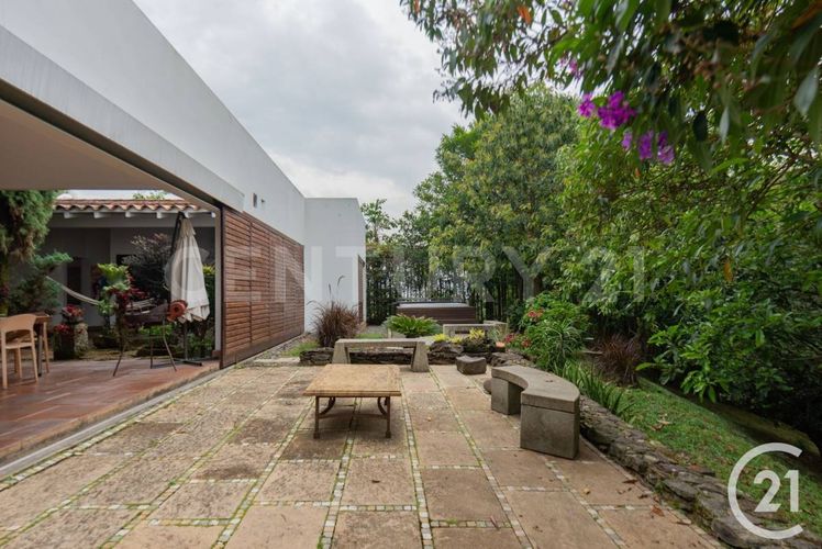 Casa de 4 alcobas en venta en La Pradera, Envigado, 349 m² · foto 10 de 22