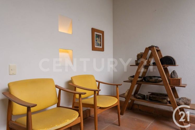 Casa de 4 alcobas en venta en La Pradera, Envigado, 349 m² · foto 21 de 22