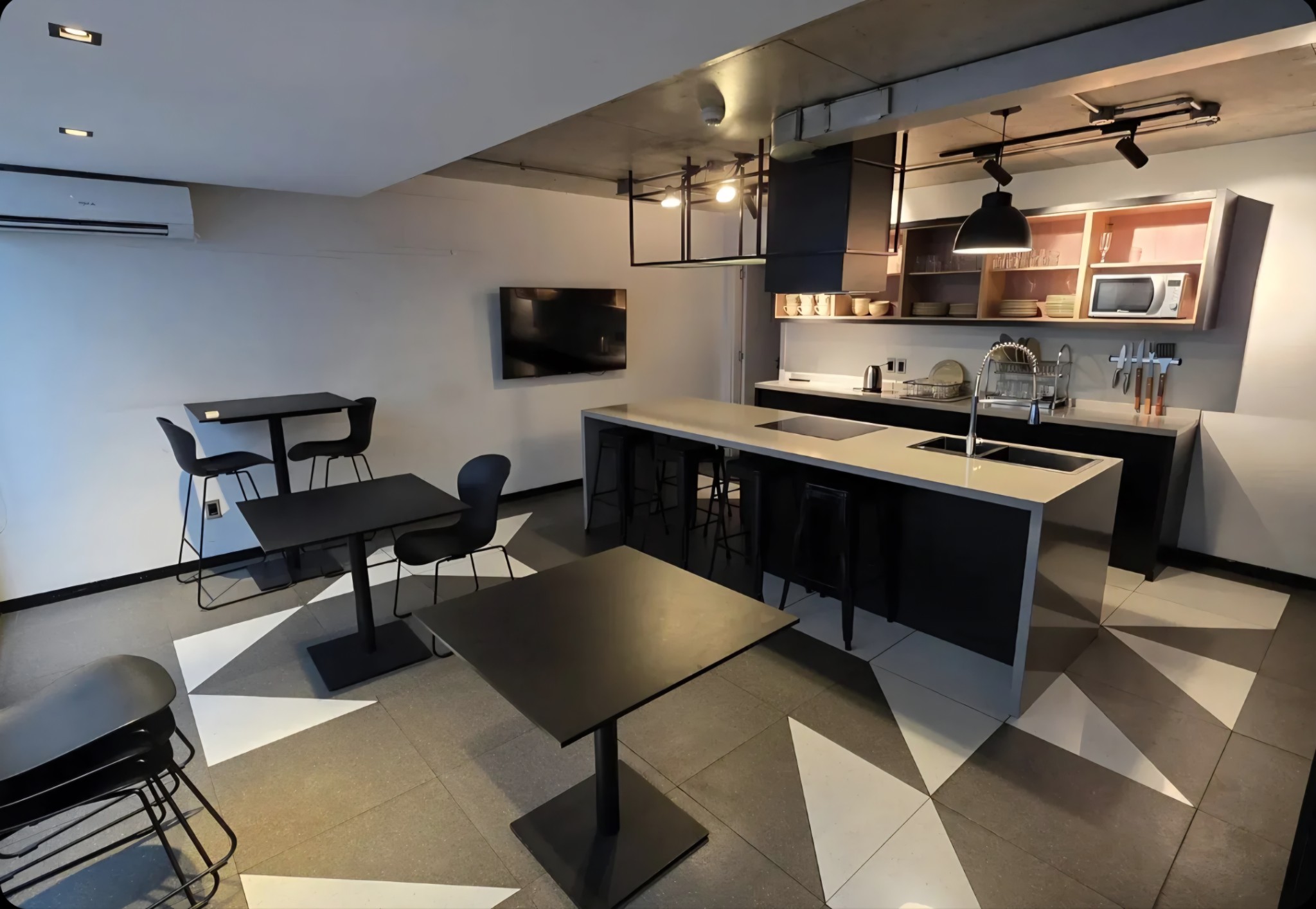Exclusivo Apartamento de 1 Dormitorio con Garage, Ubicación Premium en Marco Bruto y 26 de Marzo, a Pasos del WTC. · Foto 4