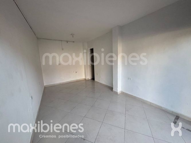 Local en arriendo en El Dorado, Envigado, 30 m² · foto 4 de 6