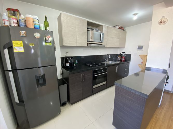 Apartamento de 3 alcobas en venta en Cn Palo Alto, Funza, 166 m² · foto 2 de 17