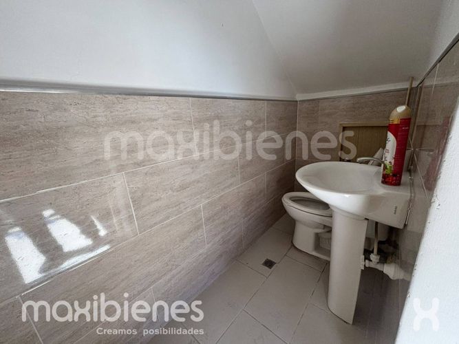 Local en arriendo en El Dorado, Envigado, 140 m² · foto 4 de 8