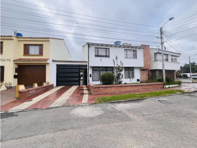 Casa de 4 alcobas en venta en La Maria, Tunja, 262 m² · foto 23 de 23