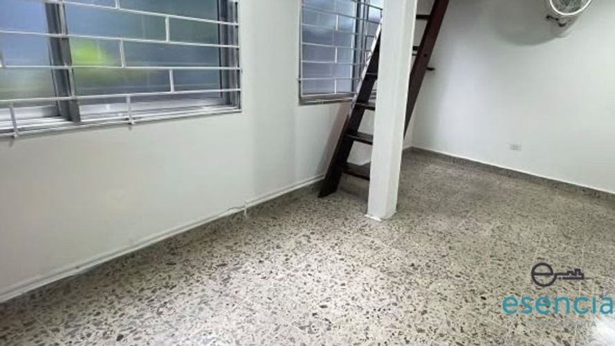 Oficina en arriendo en Calasanz, Medellín, 30 m² · foto 2 de 6