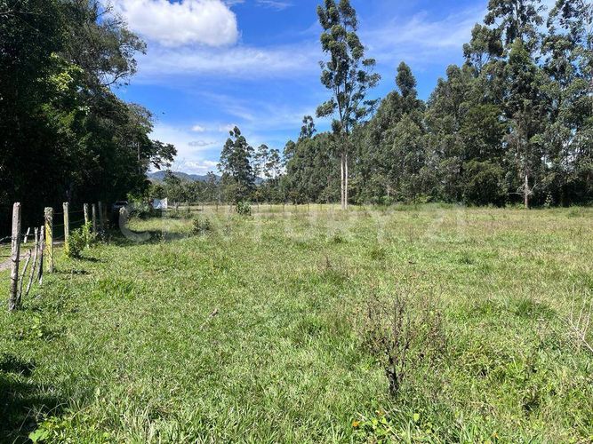 Lote en venta en Llano Grande, Rionegro, 7760 m² · foto 2 de 5