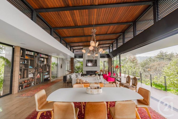 Casa de 3 alcobas en venta en Sajonia, Rionegro, 700 m² · foto 2 de 20